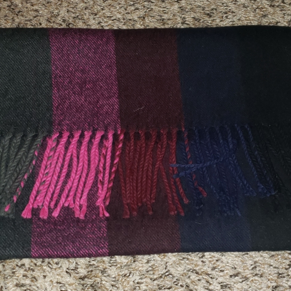 Beautiful and soft scarf